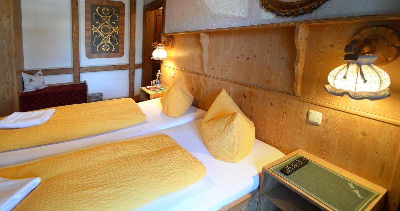 Gasthof Hotel Zur Post Кіферсфельден Екстер'єр фото